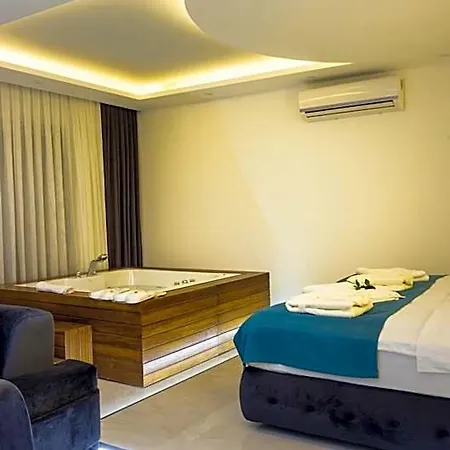 Yelken Hotel apartamentowy 4*