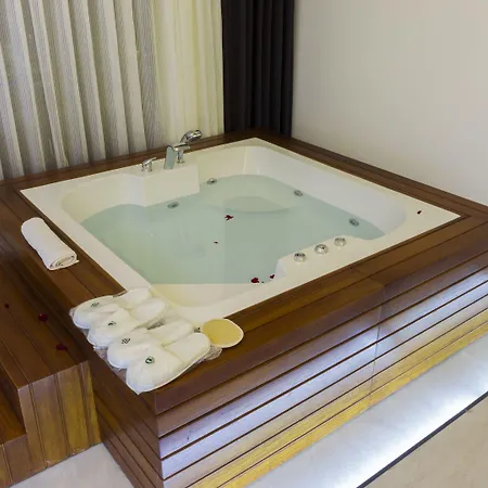 Apartahotel Yelken 4*