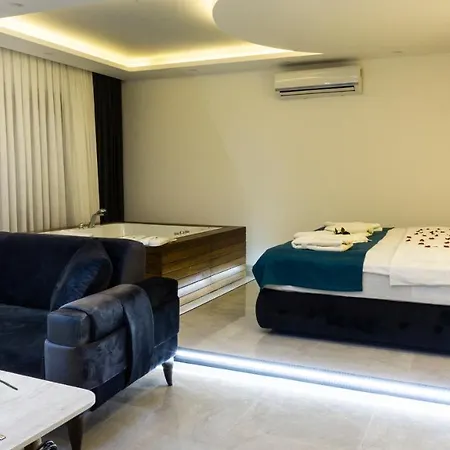 Yelken Apartmanhotel 4*